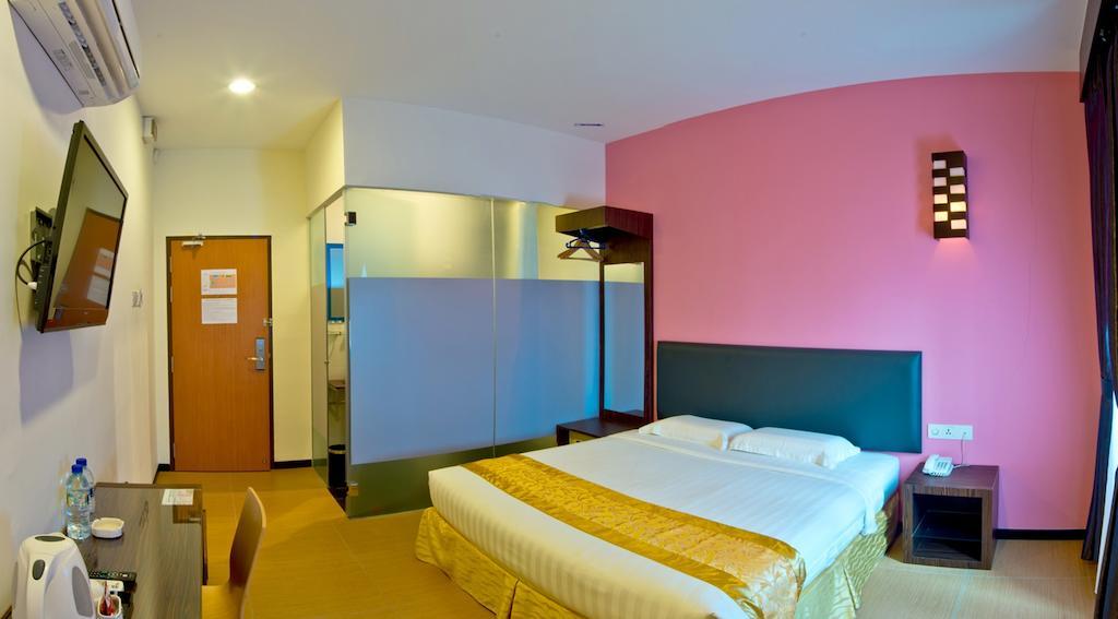 Hotel Zamburger Скудай Стая снимка