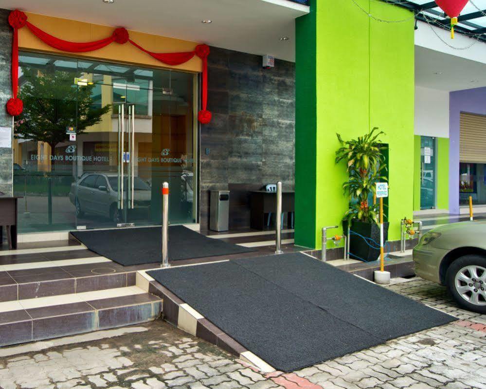 Hotel Zamburger Скудай Екстериор снимка